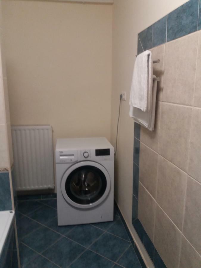 Centrum Apartman Lägenhet Szeged Exteriör bild